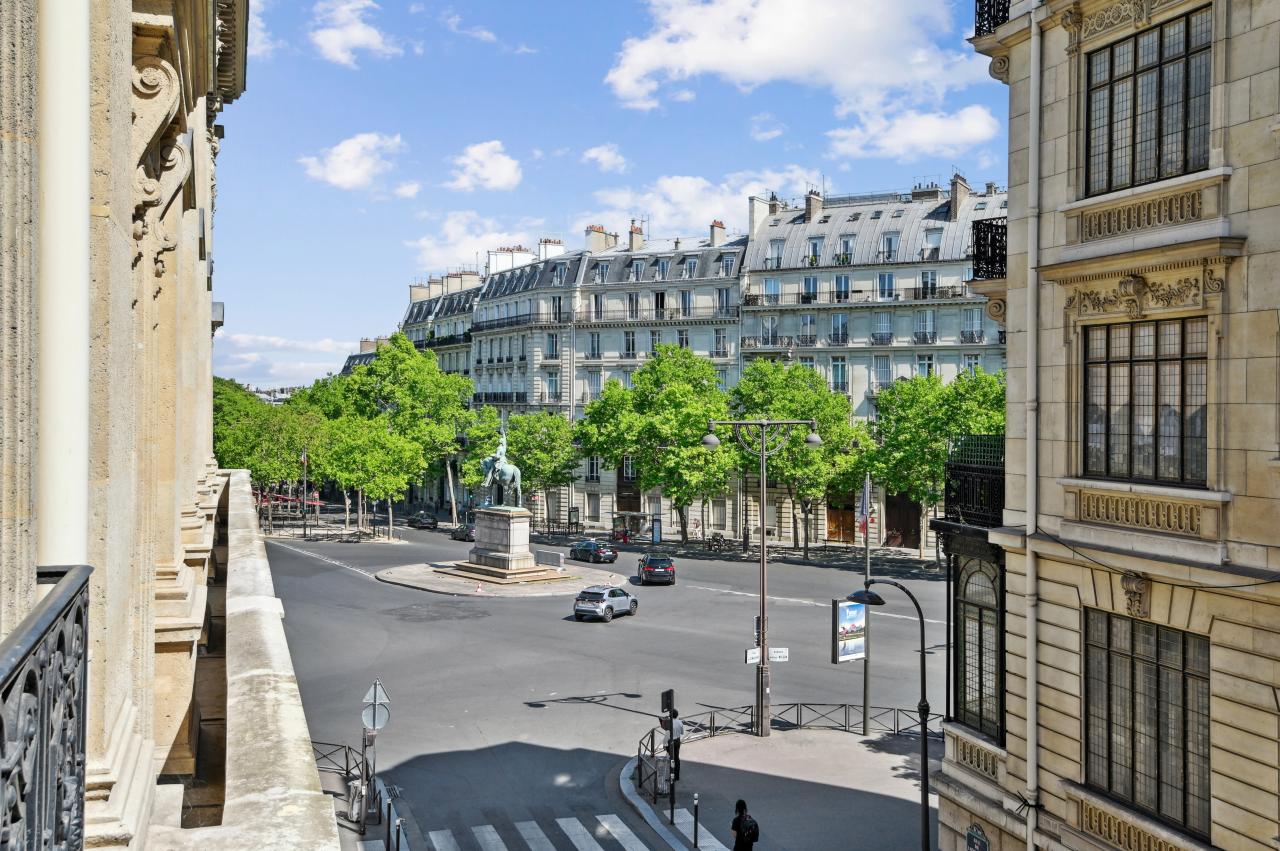 Bureau Paris 759m² Location bureau Paris OLBUR2308357 1